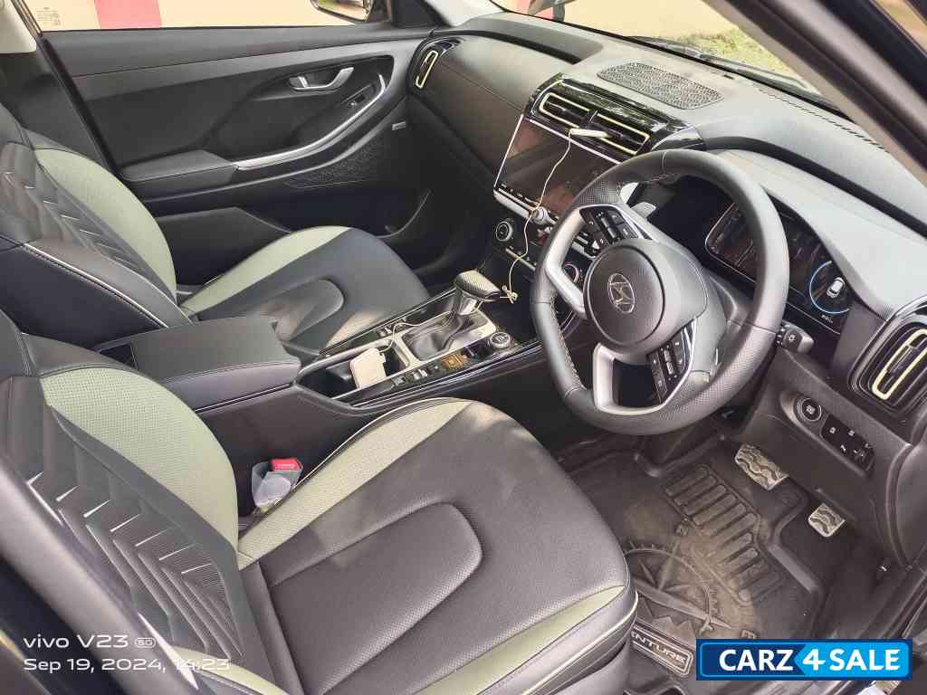 Hyundai Alcazar Signature 1.5 (AT)7seater