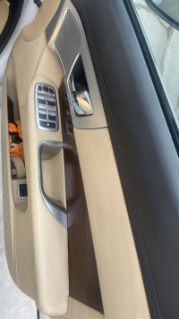 Silver White Jaguar XF 2.2 Diesel