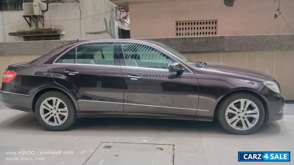 Wine Mercedes-Benz E-Class E 220 CDI