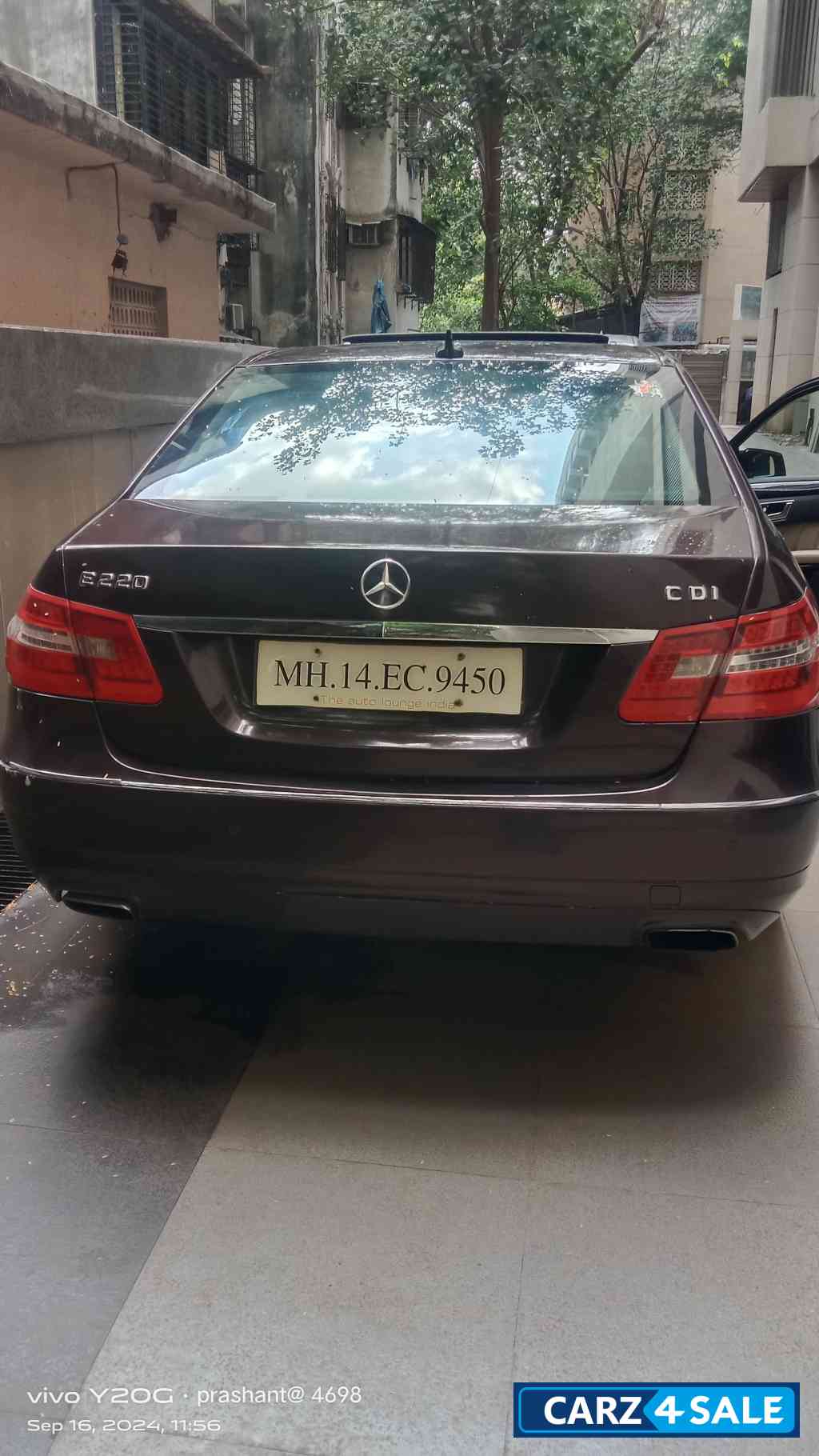 Wine Mercedes-Benz E-Class E 220 CDI