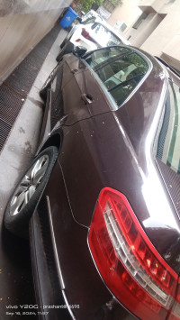 Wine Mercedes-Benz E-Class E 220 CDI