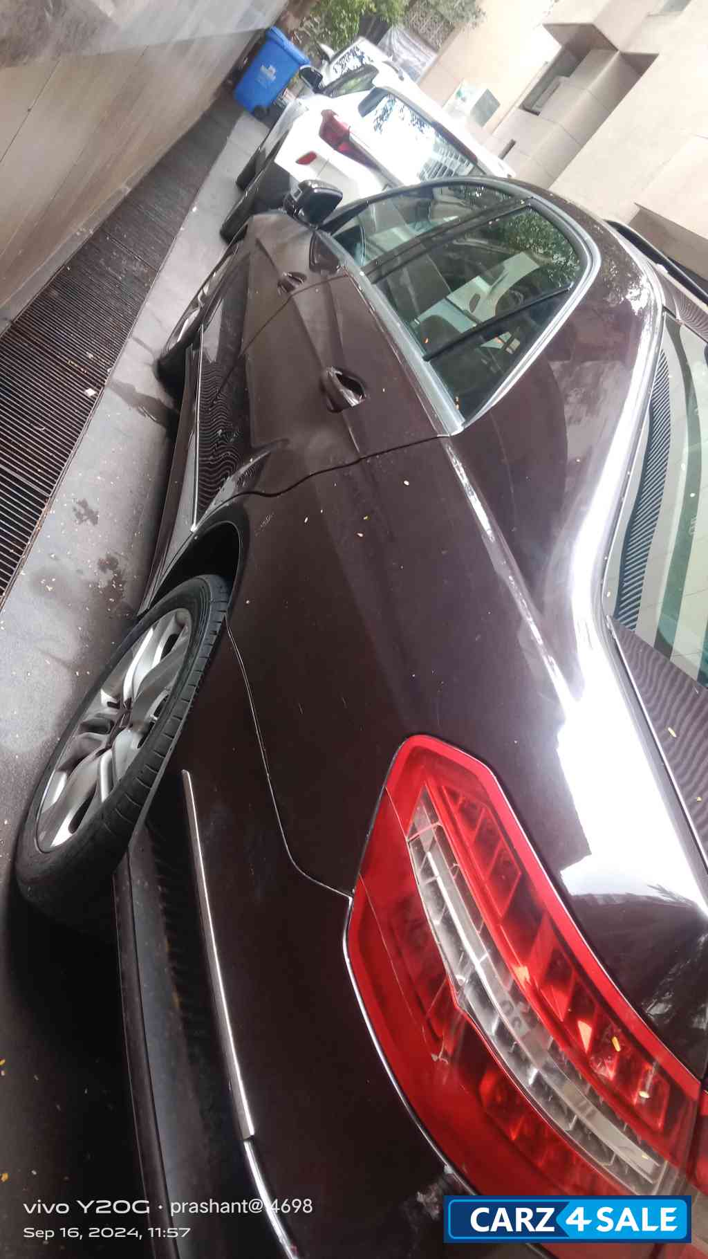 Wine Mercedes-Benz E-Class E 220 CDI