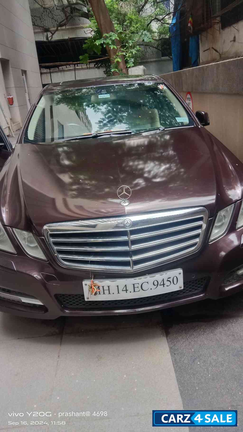 Wine Mercedes-Benz E-Class E 220 CDI