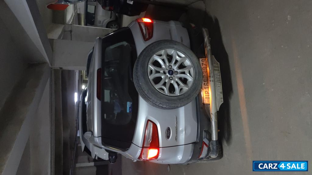 Ford Ecosport Titanium