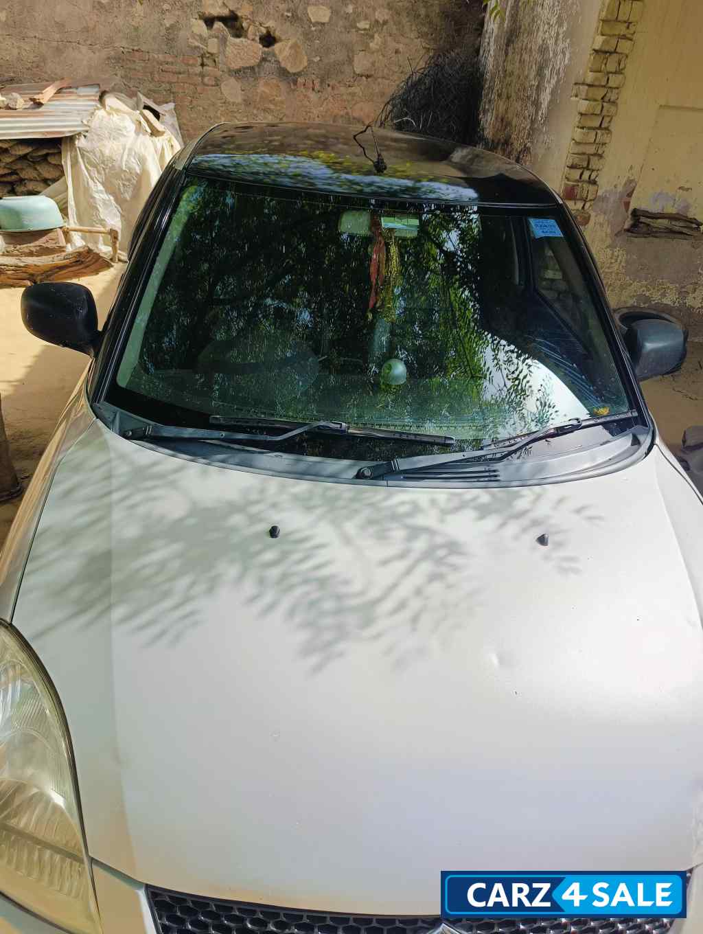 Maruti Suzuki Swift Vxi
