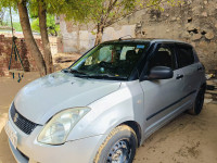 Maruti Suzuki Swift Vxi