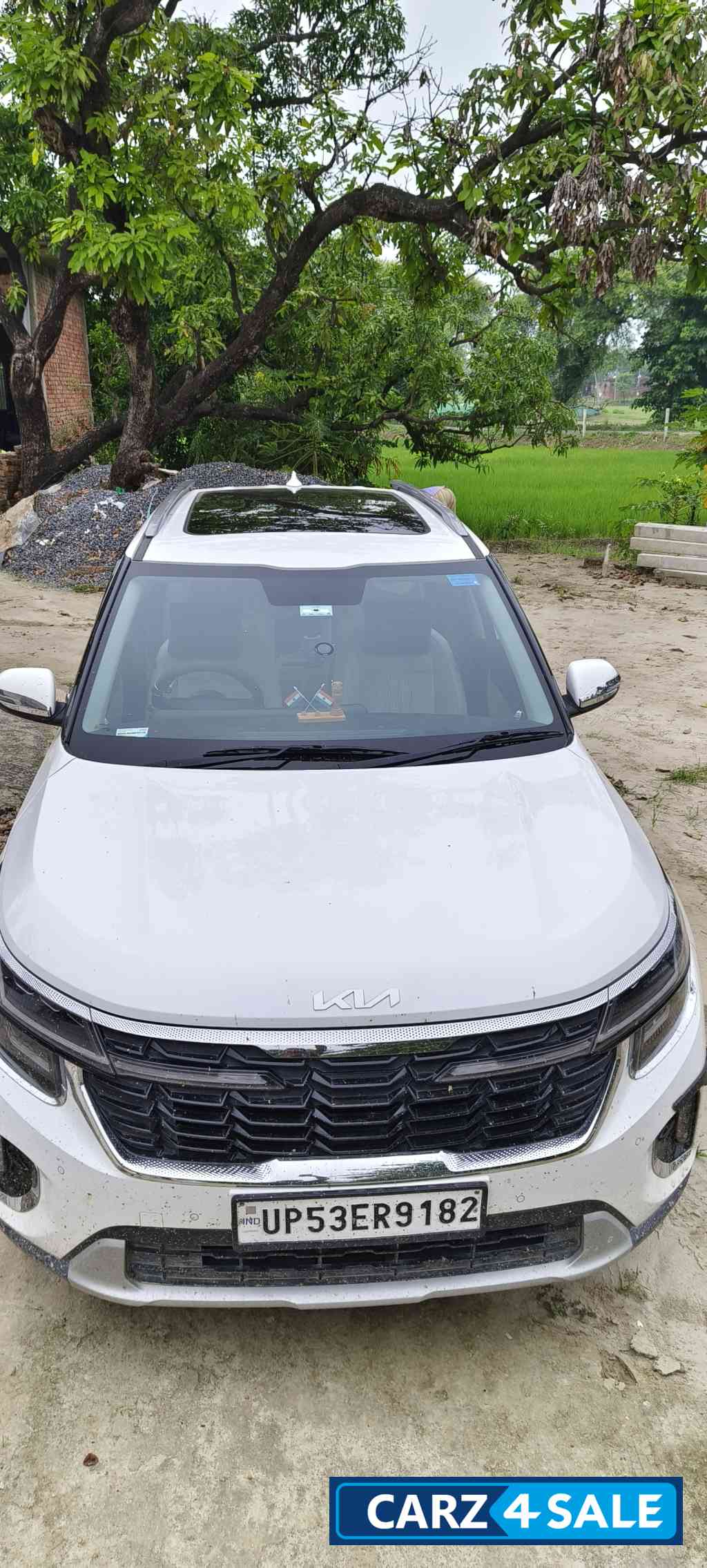 White Kia Seltos Htx 1.5 6imt