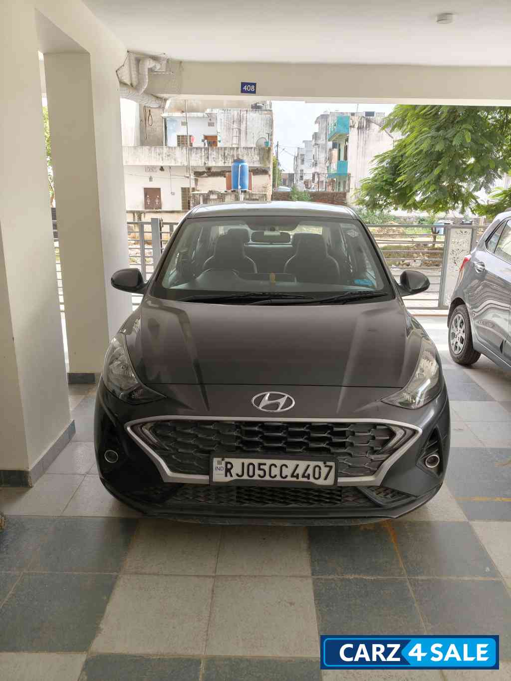 Grey Hyundai Aura S