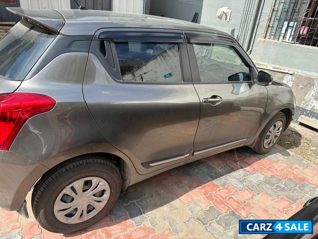 Elephant Grey Maruti Suzuki Swift Vxi