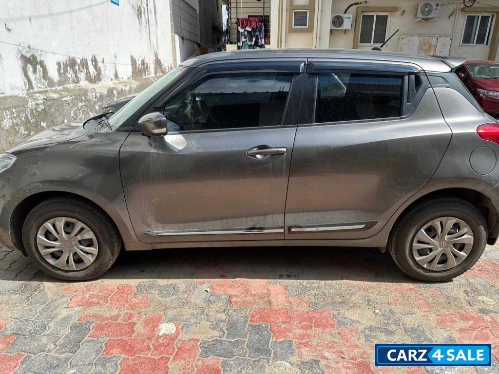 Elephant Grey Maruti Suzuki Swift Vxi