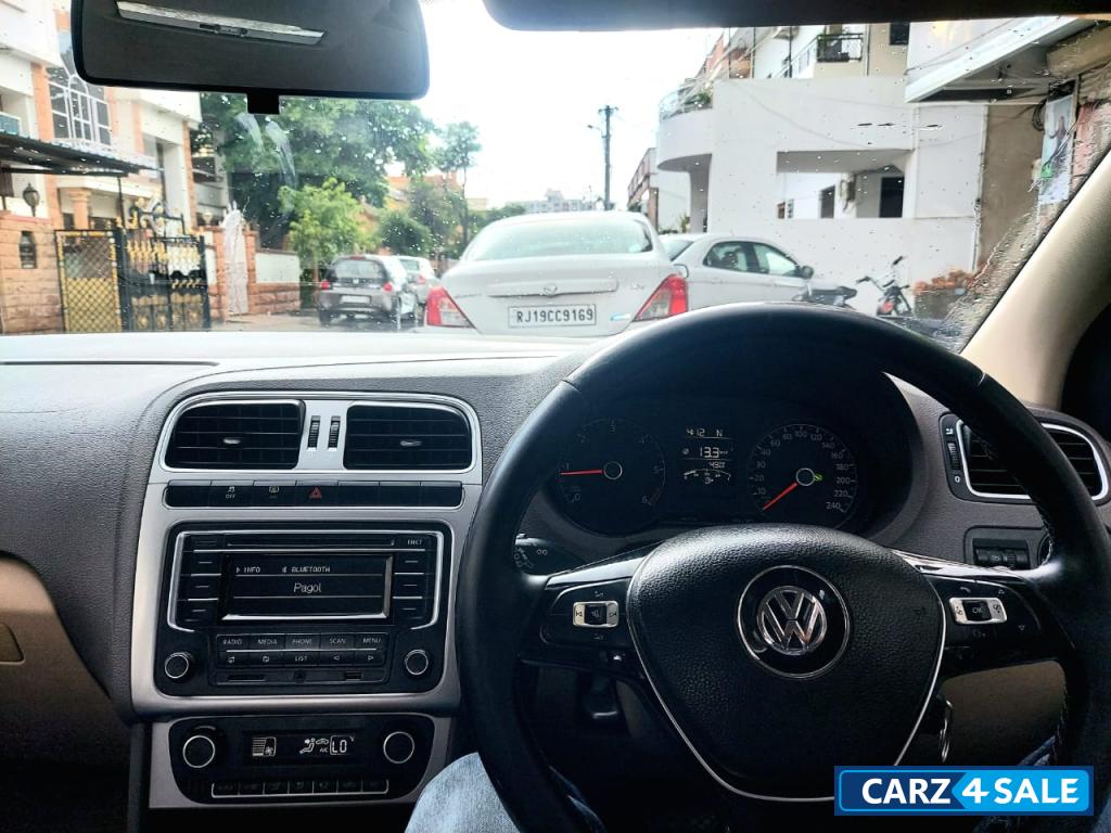 Silver Volkswagen Vento