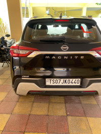 Onyx Black Nissan Magnite MTXV BSVI