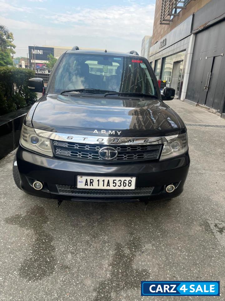 Tata Safari storme