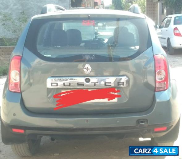 Grey Renault Duster 85 ps RXL