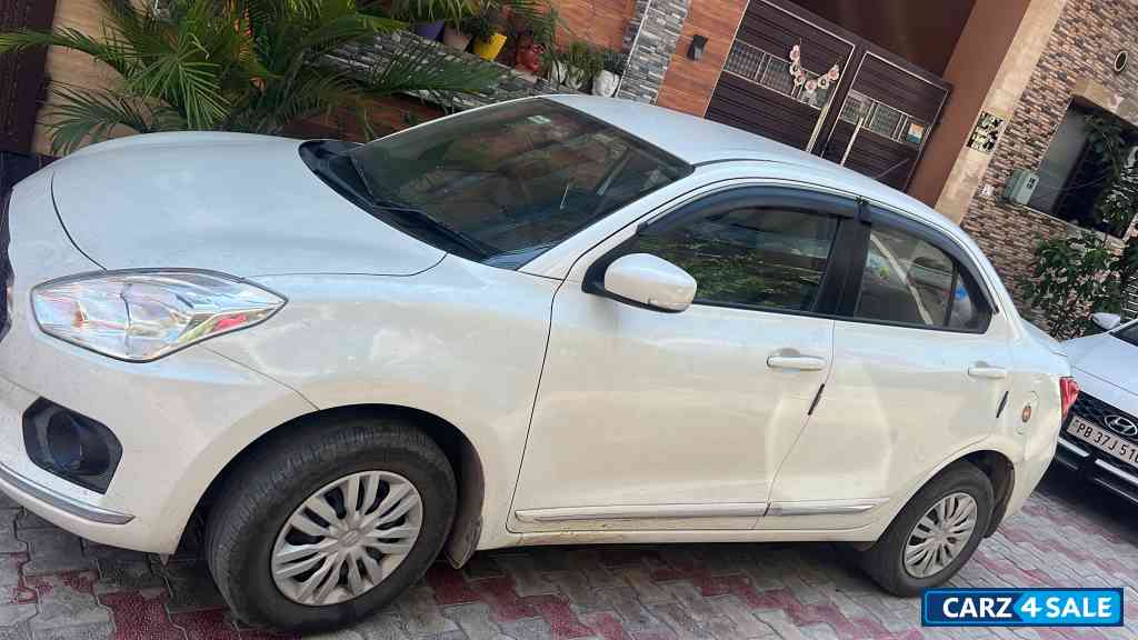 Maruti Suzuki Dzire Vdi