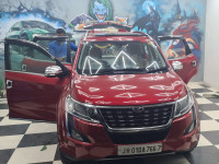 Mahindra XUV 500 W11 AT