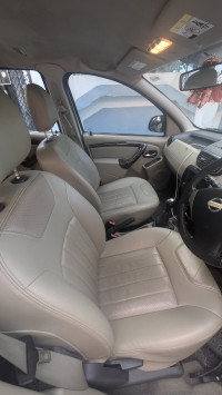 White Nissan Terrano XV 110ps