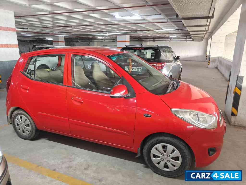 Hyundai i10 Sports automatic petrol