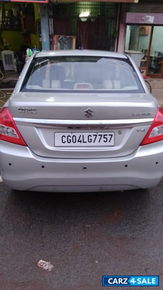 Silky Silver Maruti Suzuki Swift Swift dezire petrol vxi