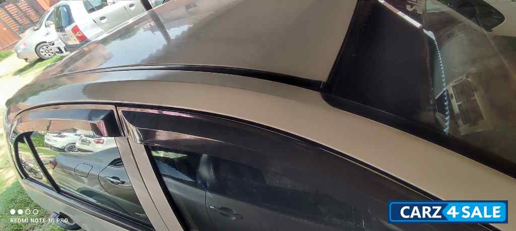 Tata Vista Tech Quadrajet