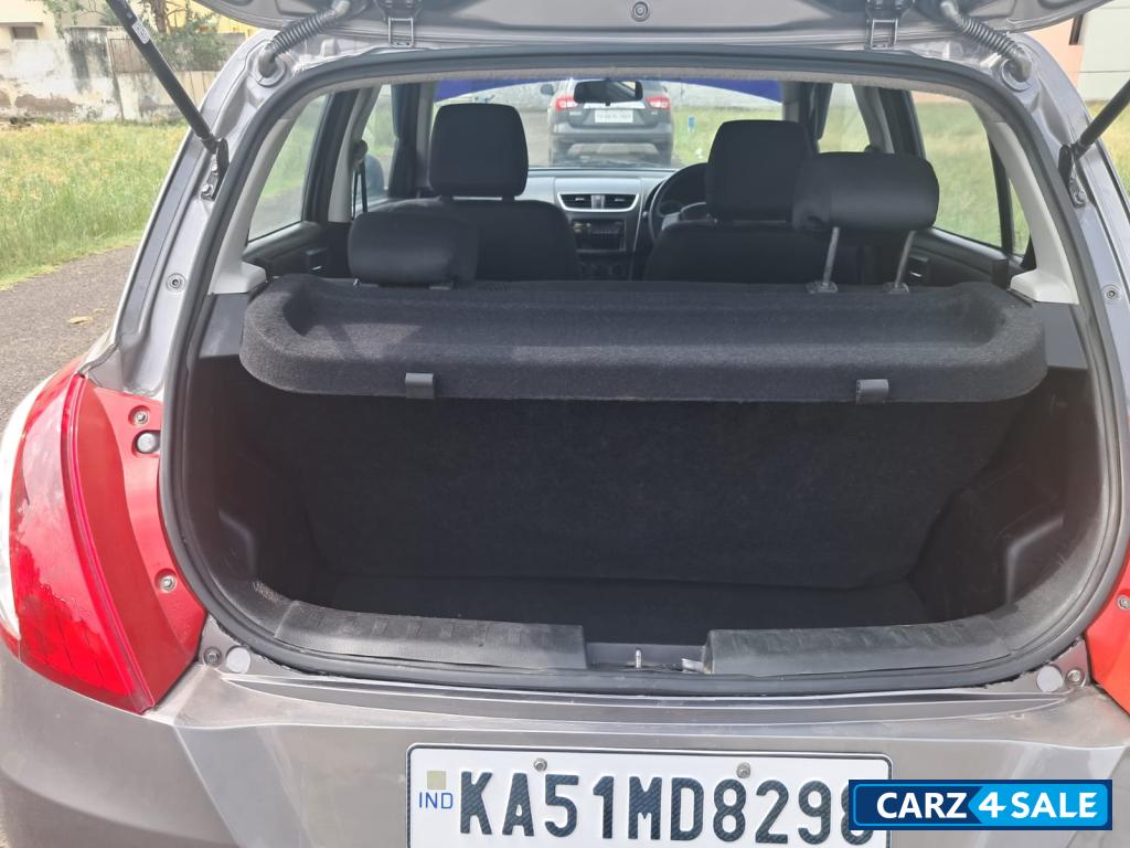Grey Maruti Suzuki Swift VDI Grey Maruti Suzuki Swift VDI