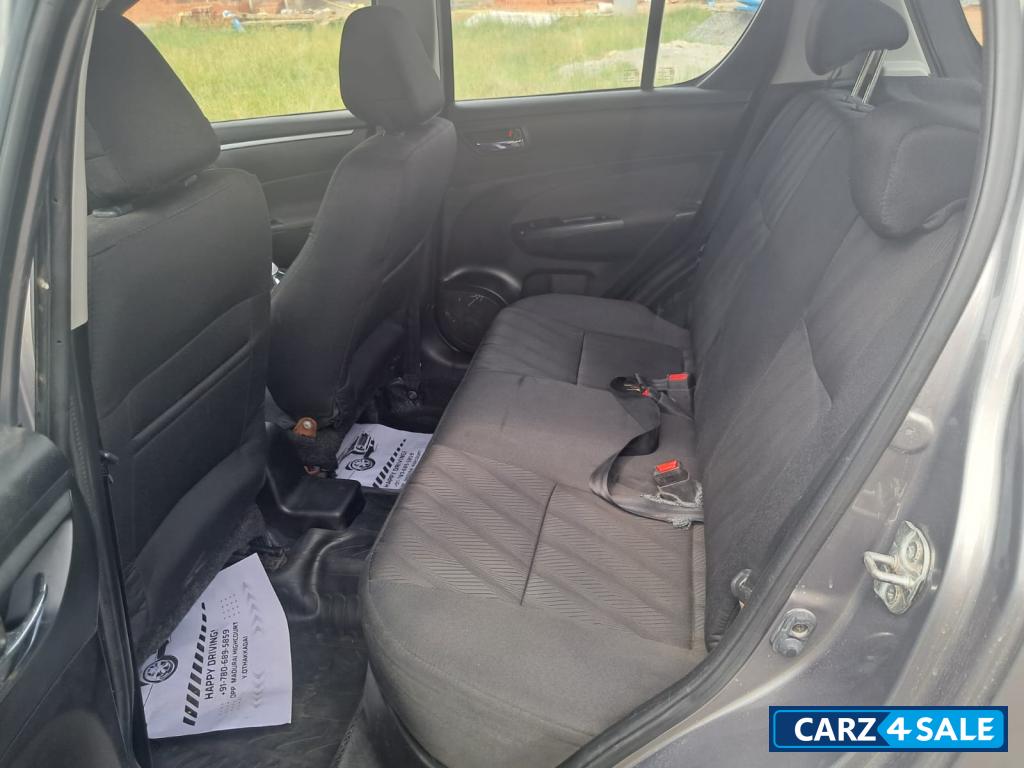 Grey Maruti Suzuki Swift VDI Grey Maruti Suzuki Swift VDI
