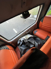 White Mahindra Bolero BsIV Di turbo 2015