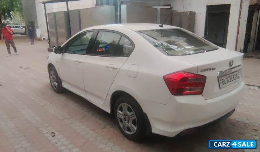 Honda City 1.5 E Manual Transmission