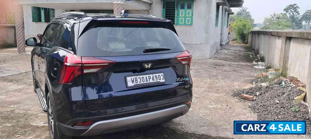 Mahindra XUV700 Petrol