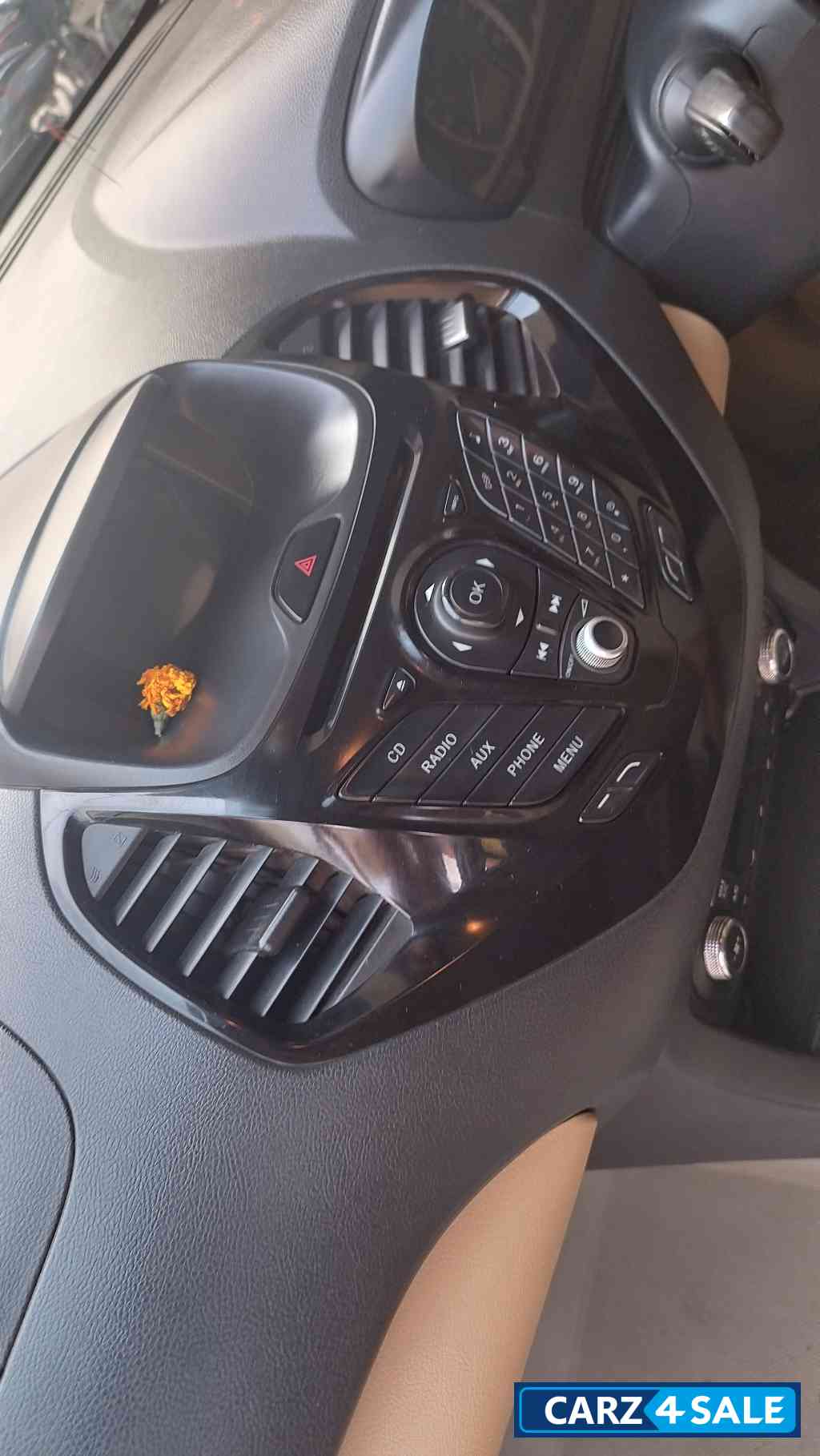 Ford Aspire 1.2 titanium-vct-Petrol