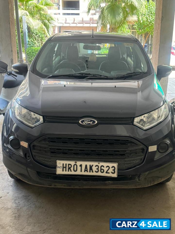 Grey Ford Ecosport