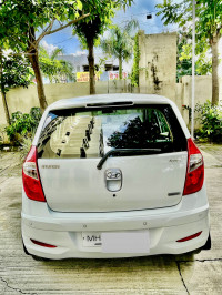 White Hyundai i10 Sportz AT 1.2 Kappa2 VTVT