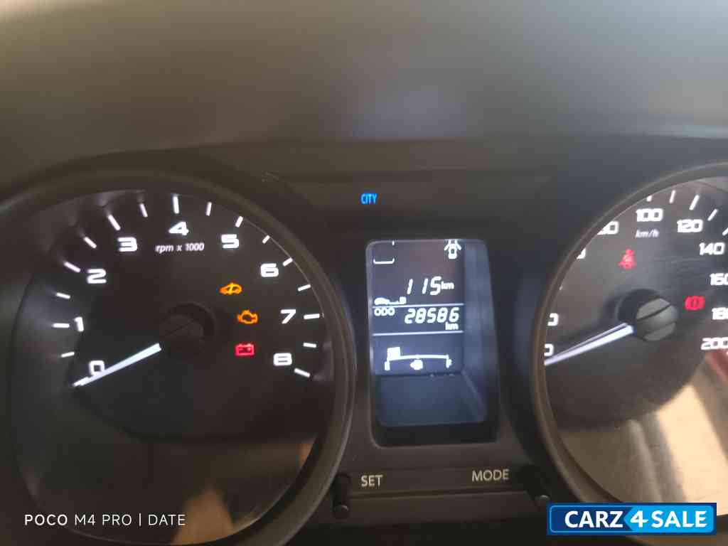Tata Tiago XT