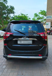 Mahindra XUV 500 w11 FWD