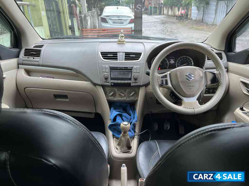 White Maruti Suzuki Ertiga Vdi