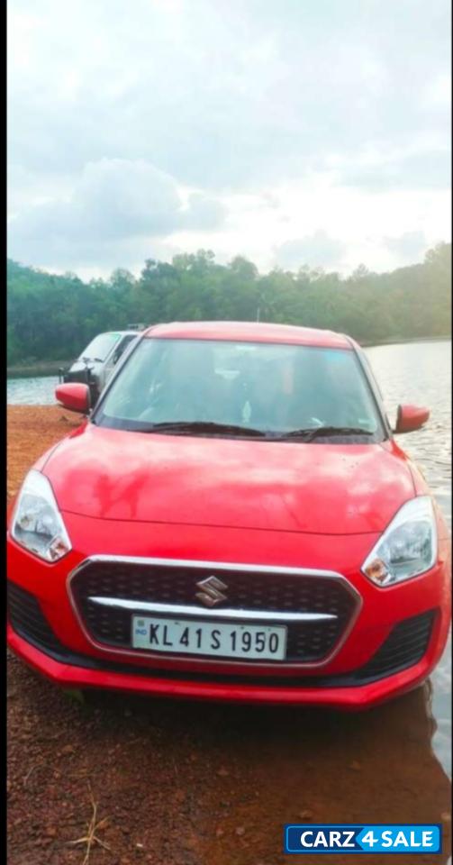 Maruti Suzuki Swift VXI