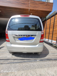 Silver Maruti Suzuki Wagon R LXI CNG