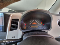 Silver Maruti Suzuki Wagon R LXI CNG