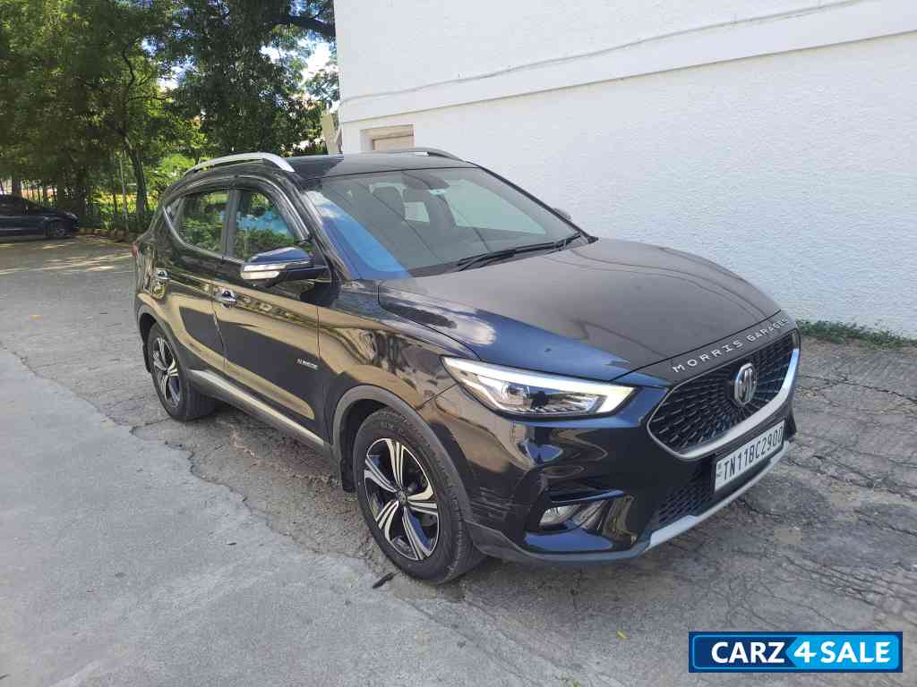 Black MG Astor Sharp 1.5 MT sangria