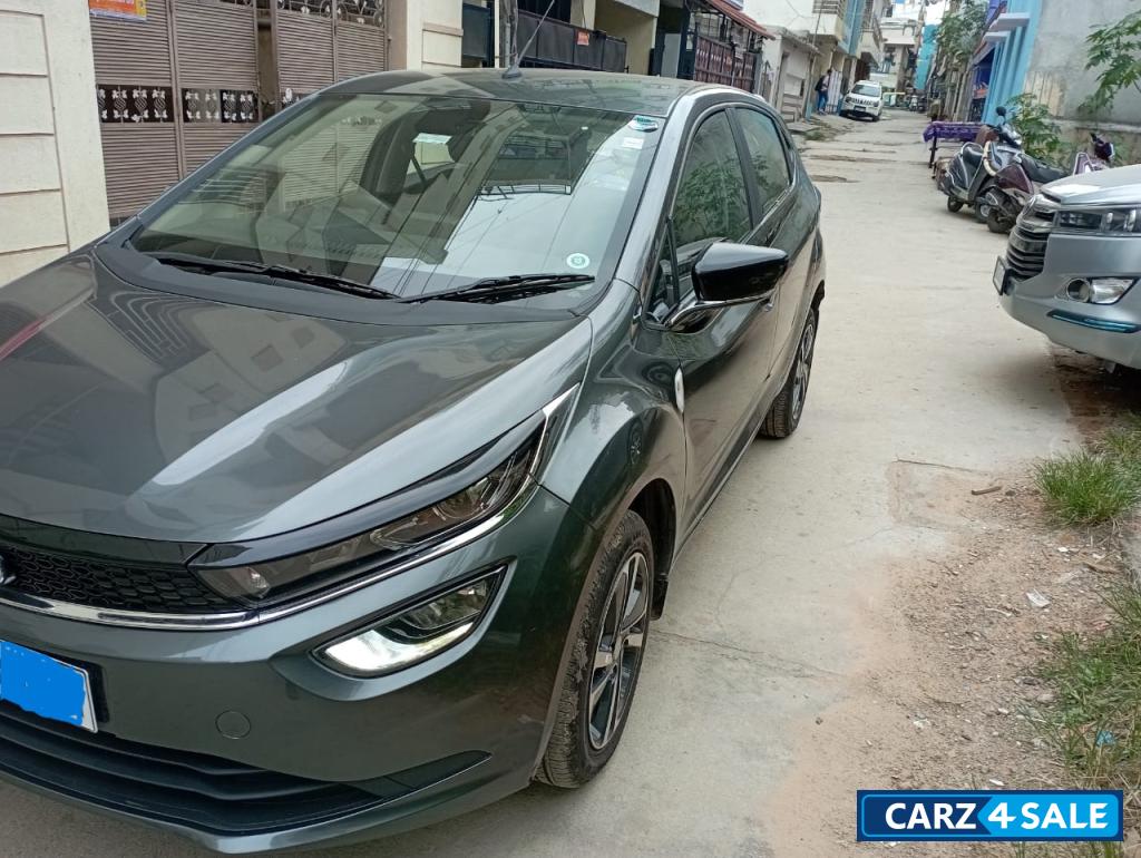 Grey Tata Altroz XZA Grey Tata Altroz XZA