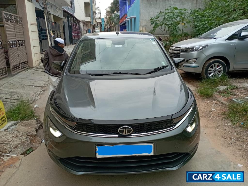 Grey Tata Altroz XZA Grey Tata Altroz XZA