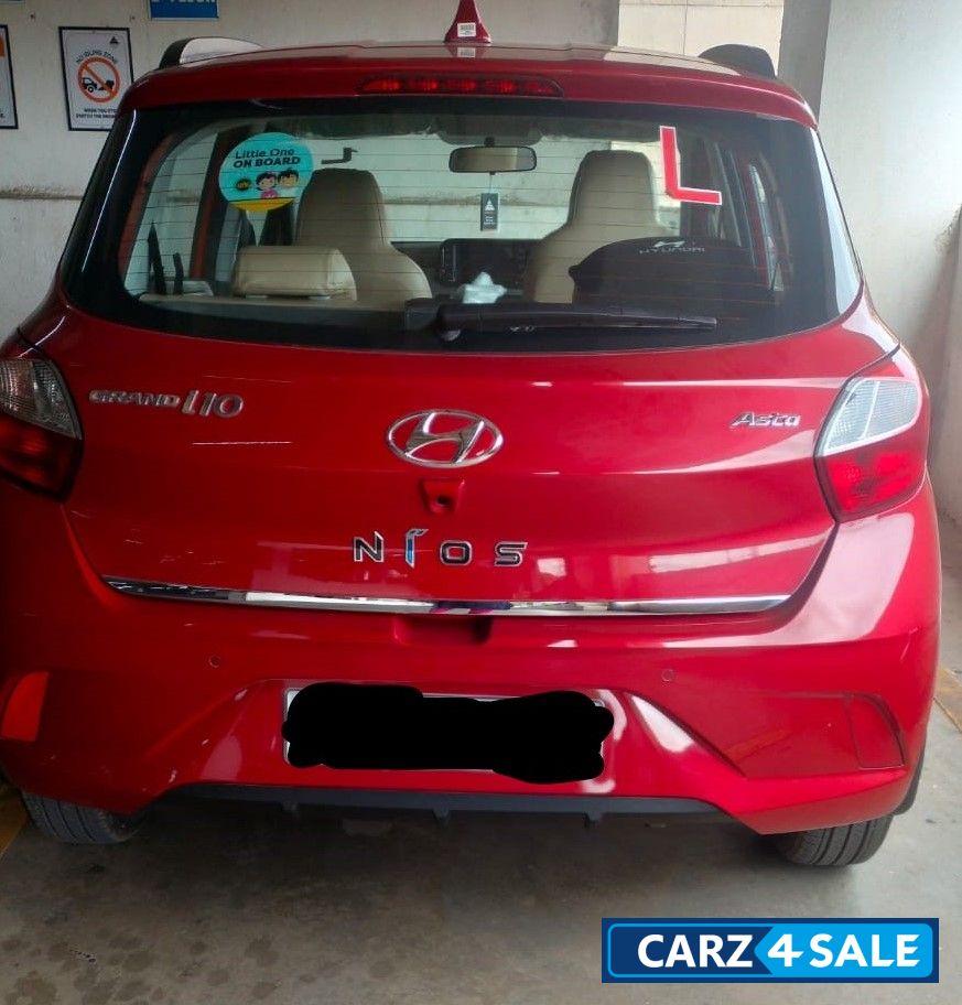 Fiery Red Hyundai i10 Grand i10 nios