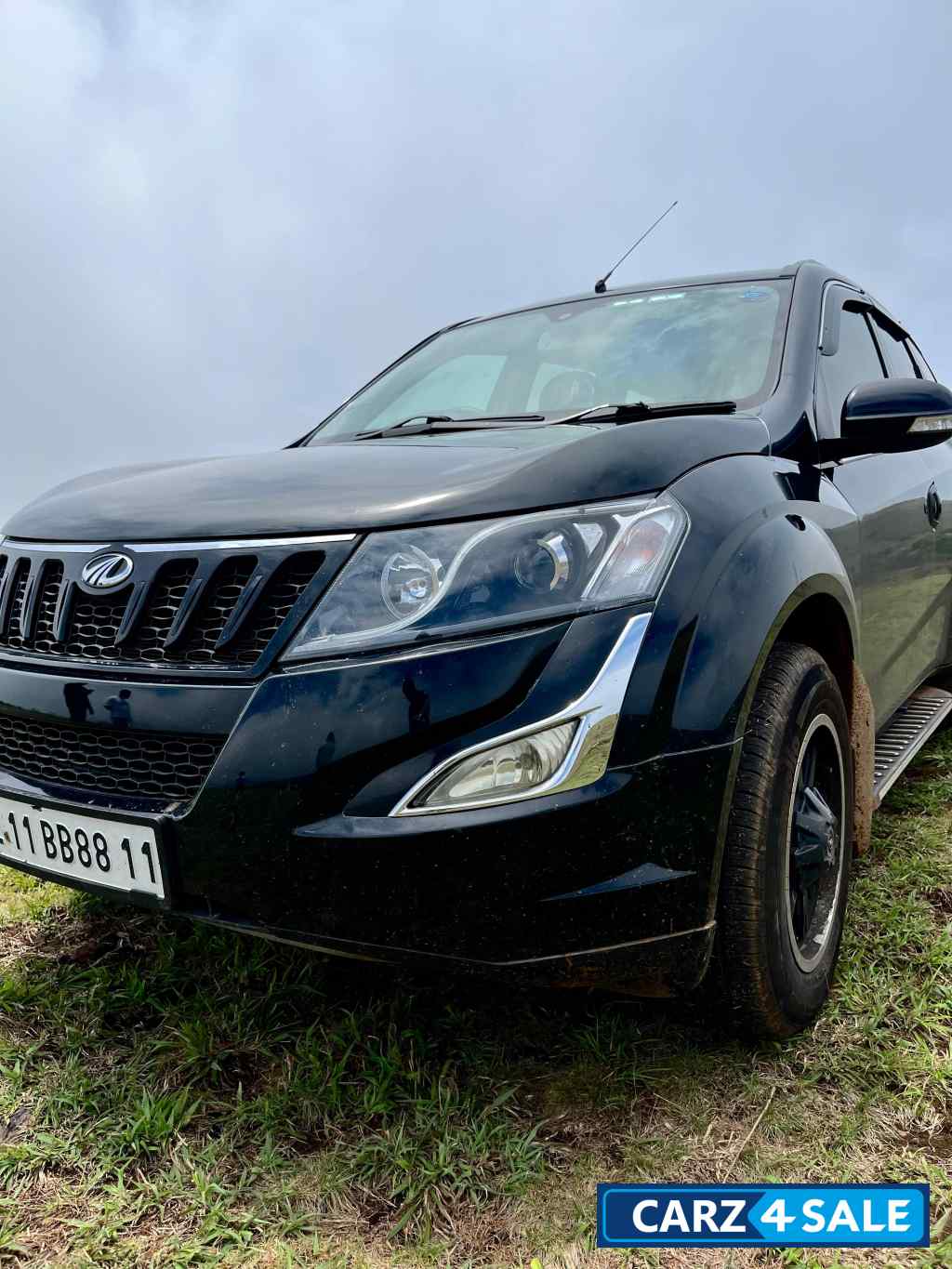 Mahindra XUV 500 W4