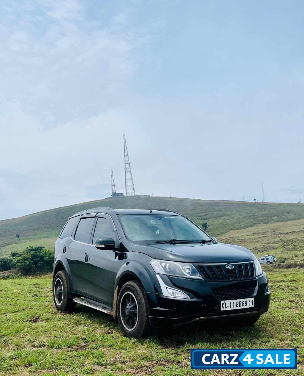 Mahindra XUV 500 W4