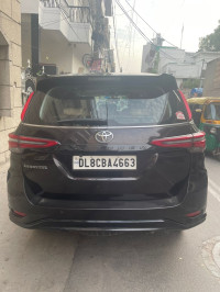 Toyota Fortuner automatic 2wd