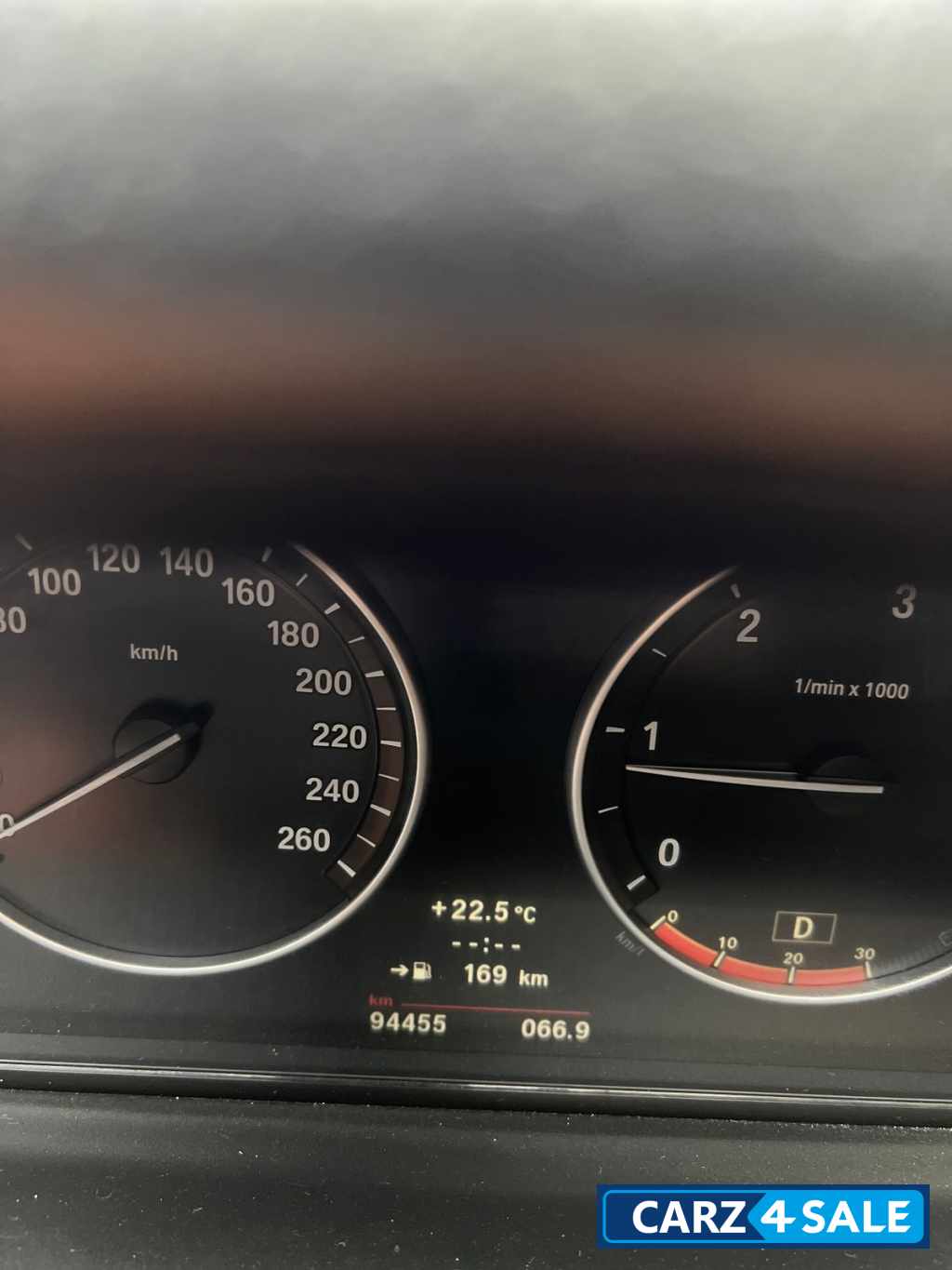 Black Sapphire BMW 5-Series 520D Luxury Line