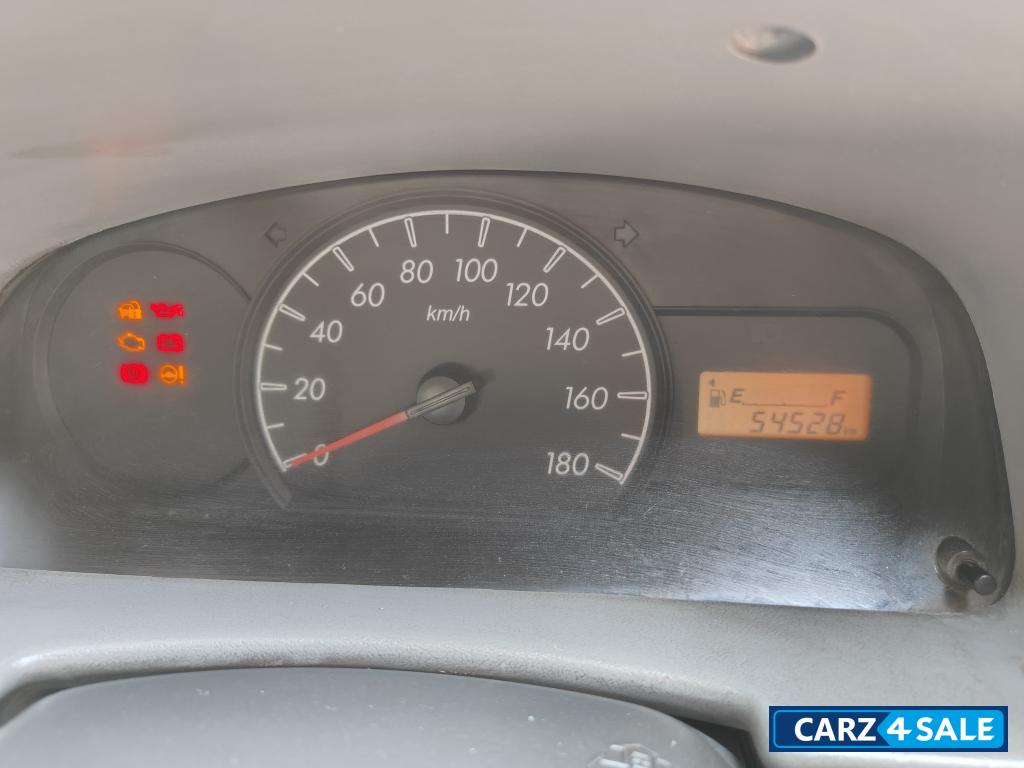 M Beige Maruti Suzuki Alto LXI