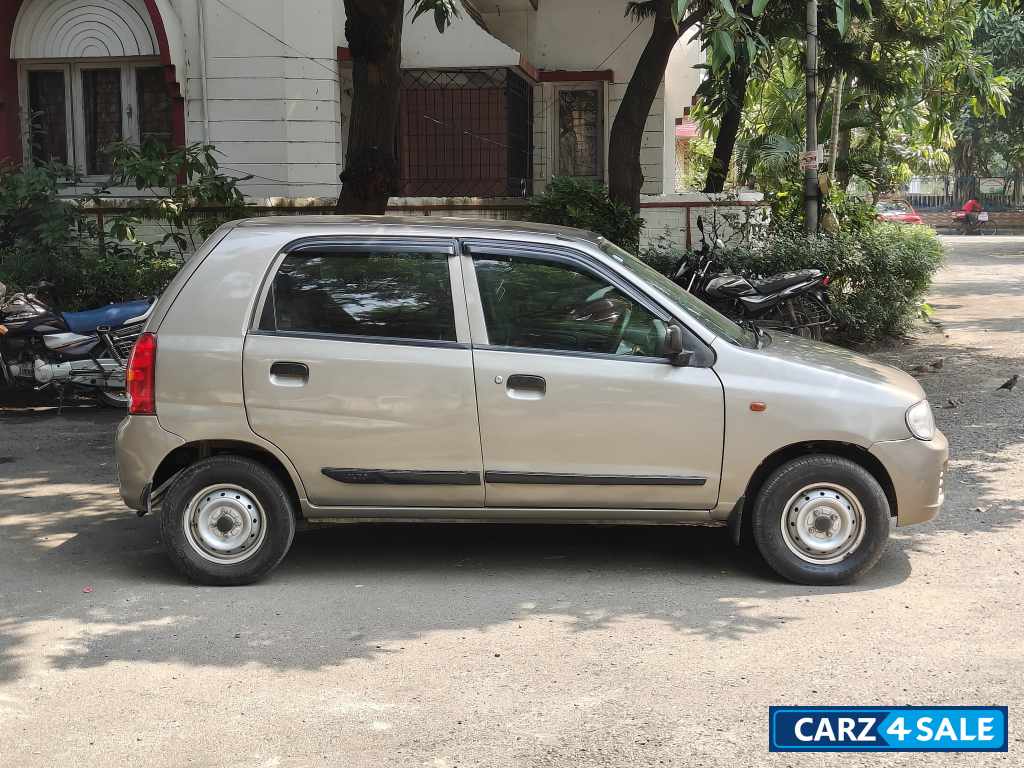 M Beige Maruti Suzuki Alto LXI