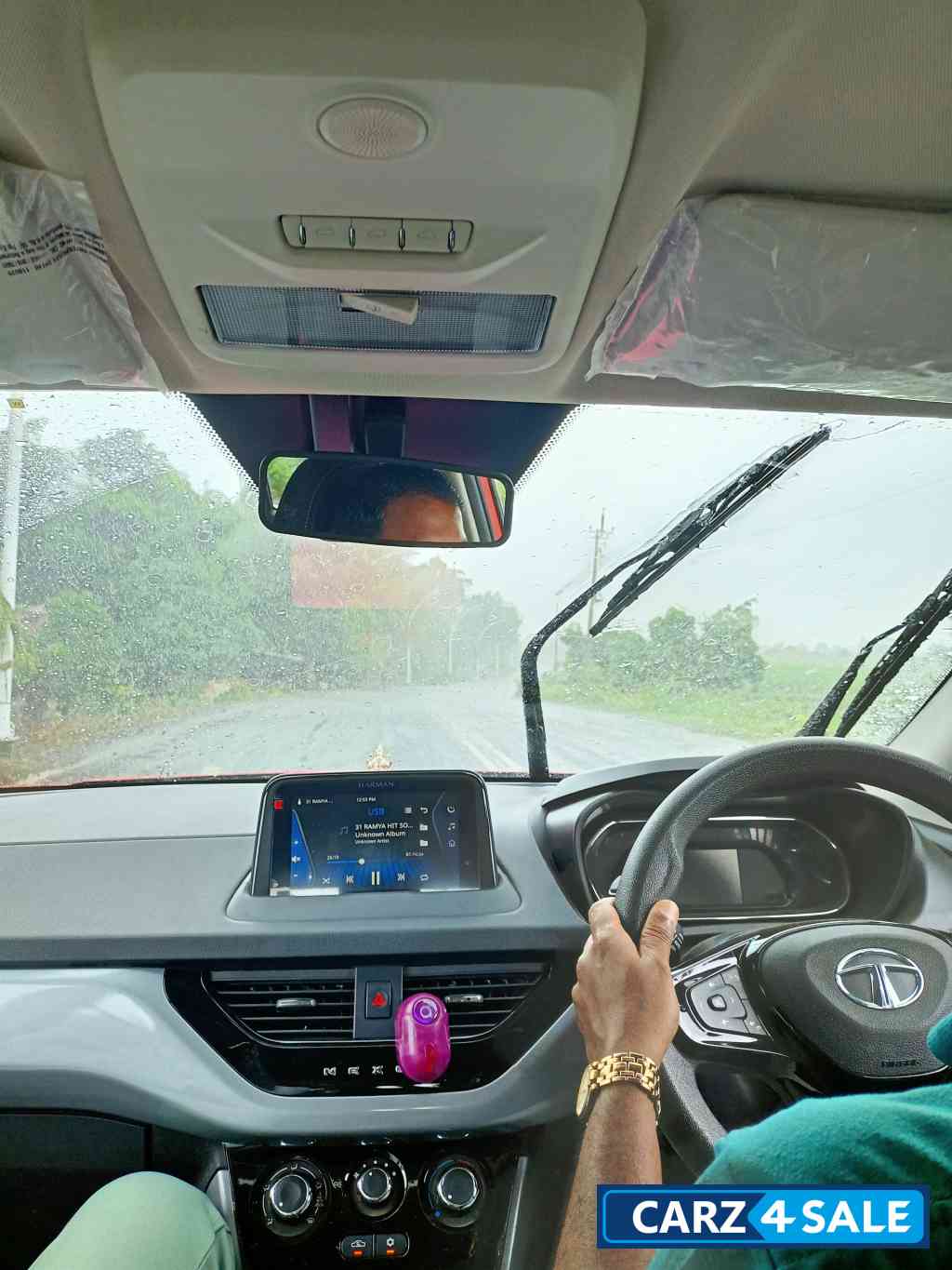 Tata Nexon XM PLUS S