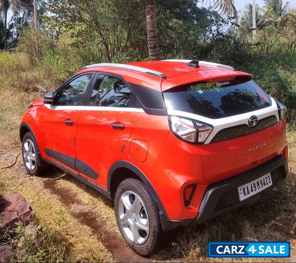 Tata Nexon XM PLUS S
